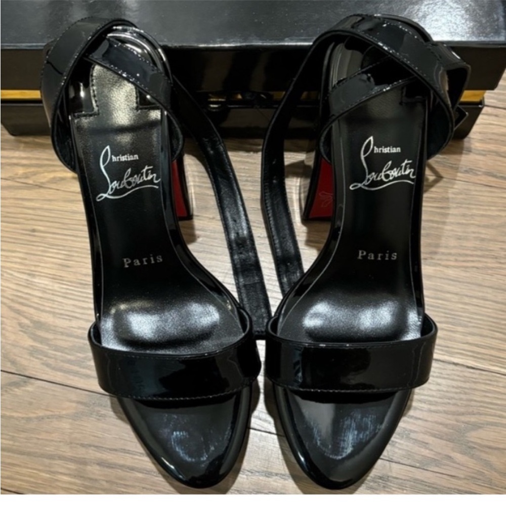 Chic black heels with red soles